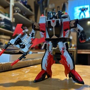 Transformers Cybertron Override GTS